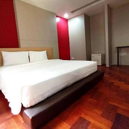 Go Inn Silom Bts Surasak Station - โกอินน์ สีลม บีทีเอส สถานีสุรศักดิ์ 1 Bangkok Ngoại thất bức ảnh